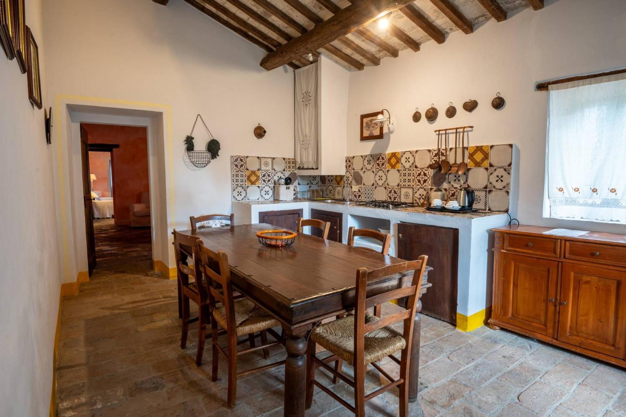Castello Valenzino Panzió Antognola Kültér fotó