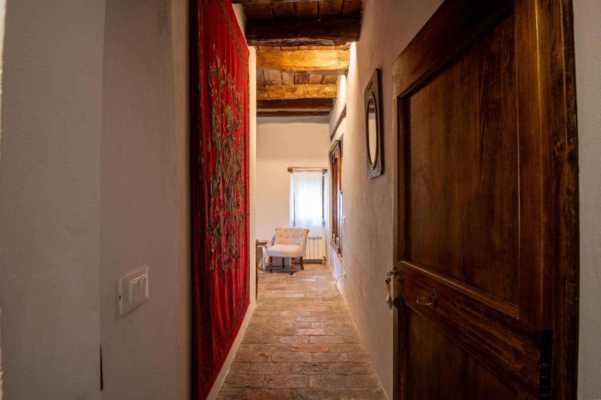 Castello Valenzino Panzió Antognola Kültér fotó